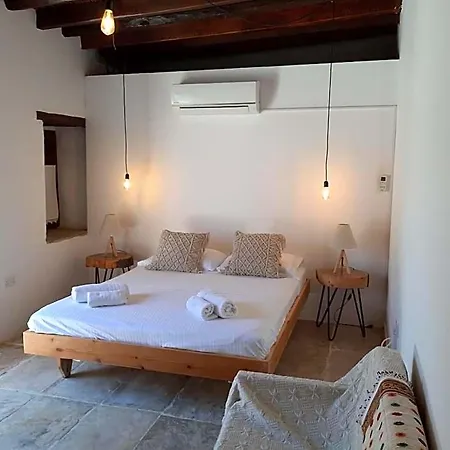 Saint Antonio Maroni Hotel *