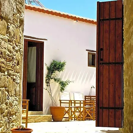 Hotel Saint Antonio Maroni *
